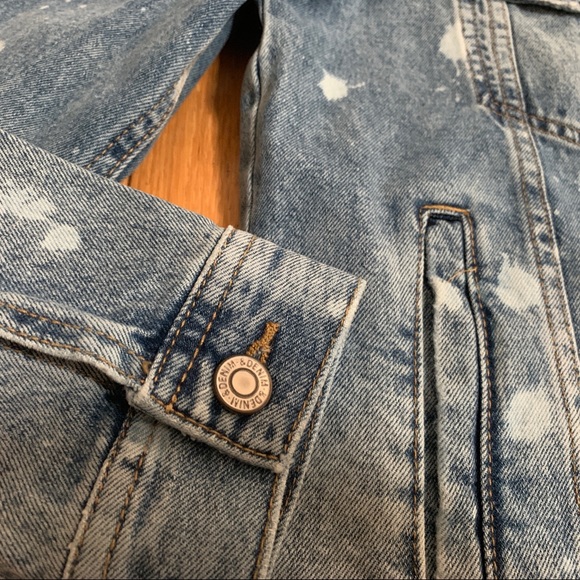 Denim jacket - Picture 4 of 5